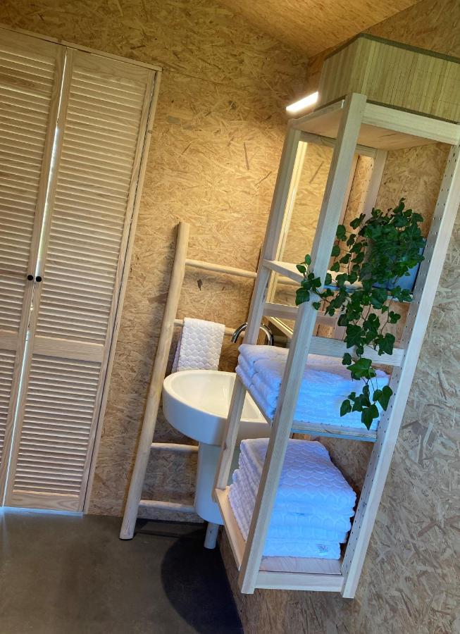 Bij De Genieterij Luxe Tiny Houses Koudum Exterior foto