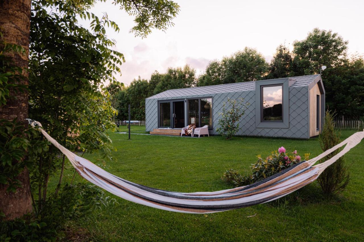Bij De Genieterij Luxe Tiny Houses Koudum Exterior foto
