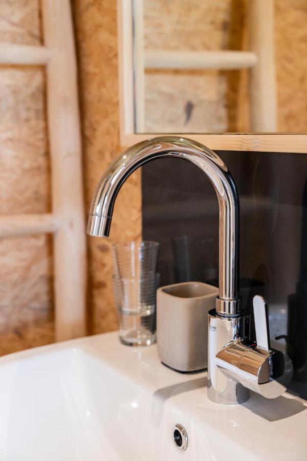 Bij De Genieterij Luxe Tiny Houses Koudum Exterior foto